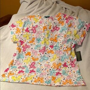 BNWT Colorful Butterfly Print Scrub Top by Just Love